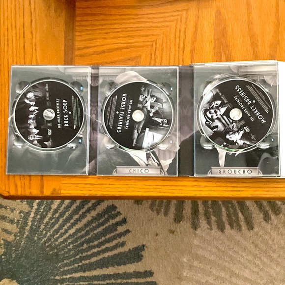 Groucho Marx (1956-1960) Total of 9 DVDs The Marx Brothers & You Bet Your Life - Picture 6 of 11